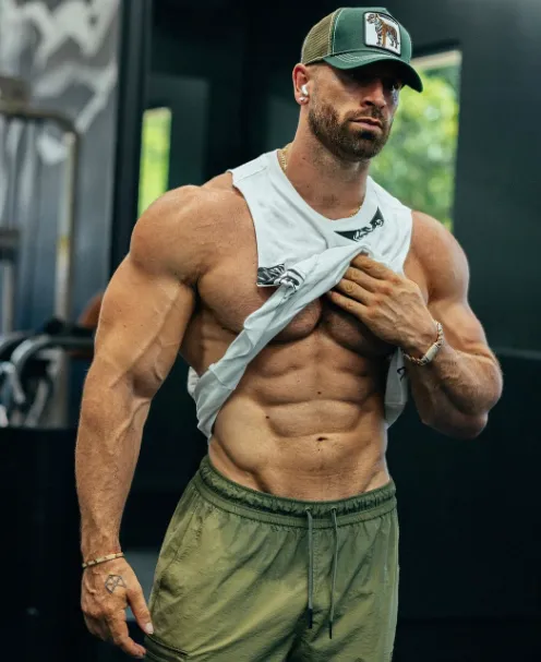 Bradley Martyn Height, Weight, Age, Career, Net Worth And More