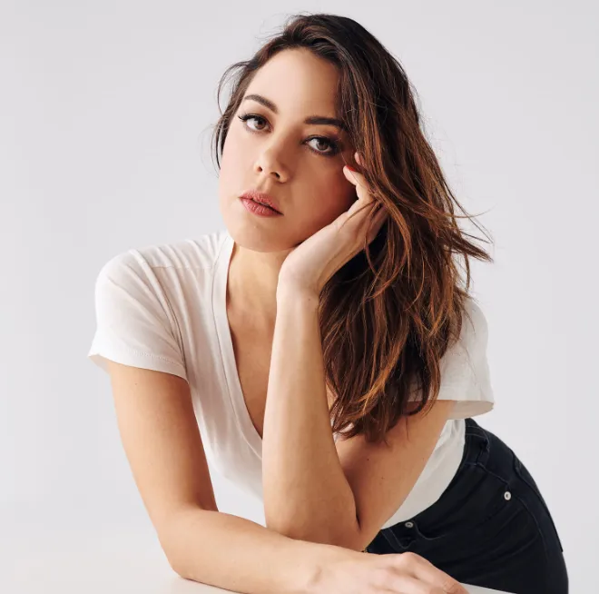 Aubrey Plaza Height, Weight, Age, Net Worth, Career, And More