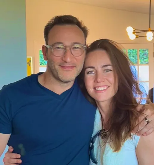 Simon Sinek's Wife, Height, Weight, Net Worth, Age, Career And Full Bio 