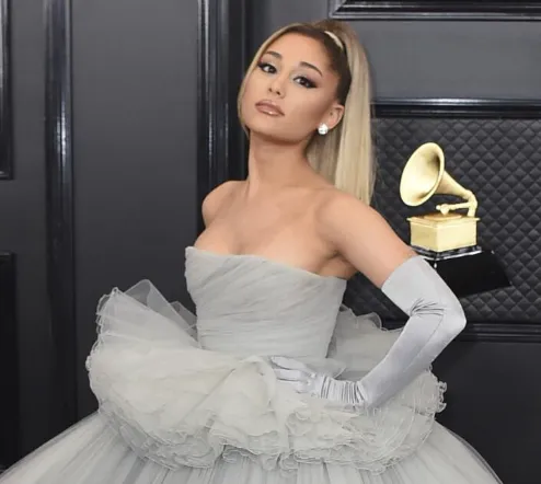 Ariana Grande Weight, Height, Age, Net Worth, Career, And More