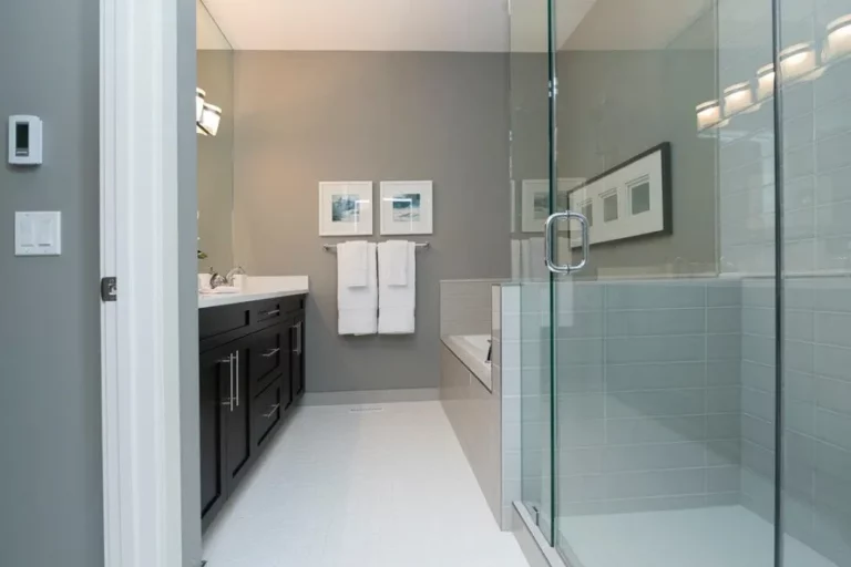 Bathroom Remodeling Services for Modern Home Upgrades